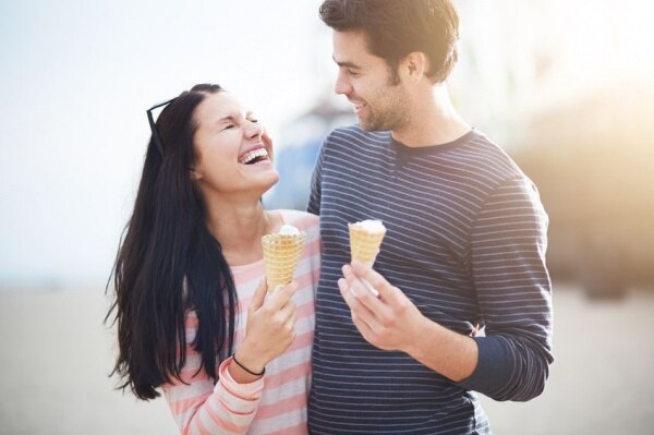 happy couple with ice cream